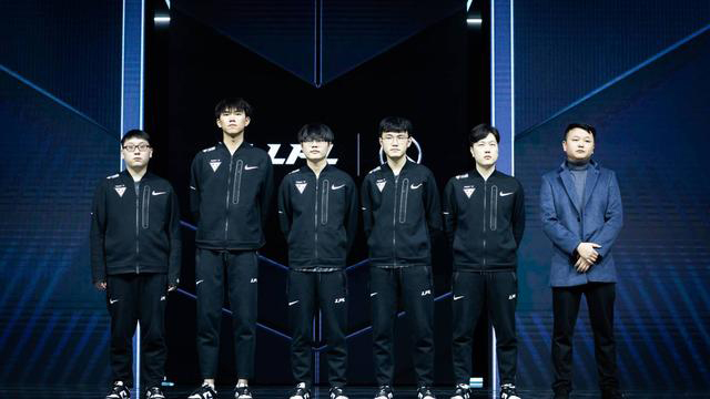 一次冷门 一次冷门