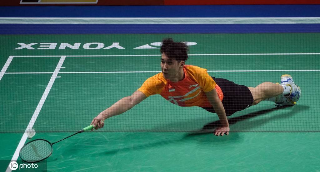 他希望借助 他希望借助